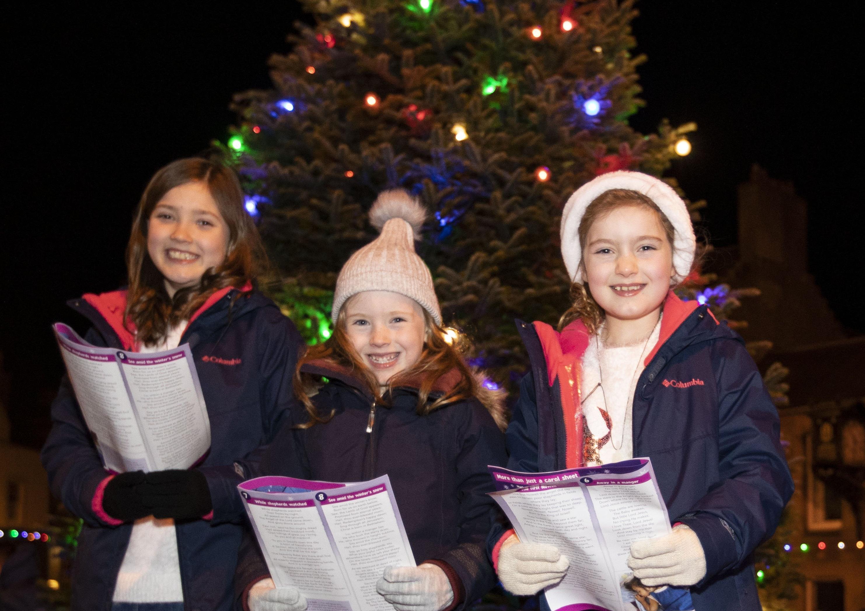 In pictures: Christmas carols ring out across Melrose | The Southern ...