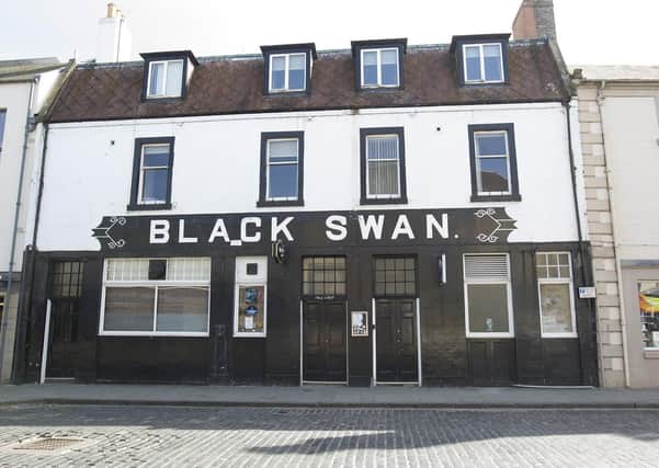 Black Swan pub in Horsemarket, Kelso.
