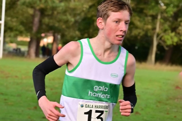 Gala Harrier Robbie Welsh finished 22nd overall in 28:37 at Saturday's Scottish Athletics east district cross-country league meeting at Kirkcaldy