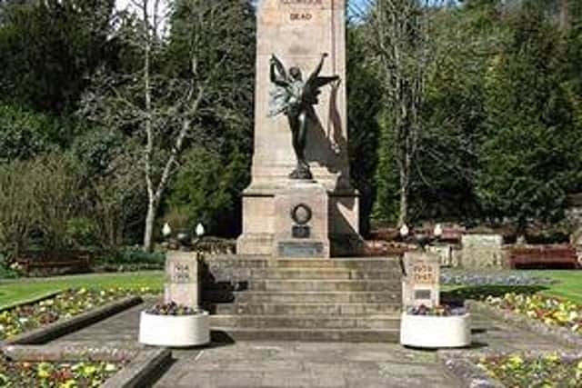 Wilton Lodge Park War Memorial (Source: Imperial War Museum)
