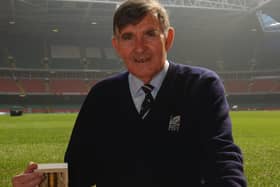 Bill McLaren at Cardiff’s Millennium Stadium in April 2002 (Photo: John Gichigi/Getty Images)