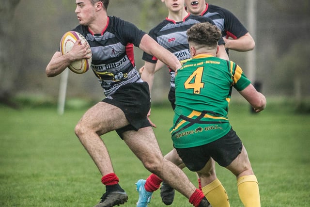 Josh Coulter on the break for Kelso Harlequins at Earlston's semi-junior sevens on Saturday
