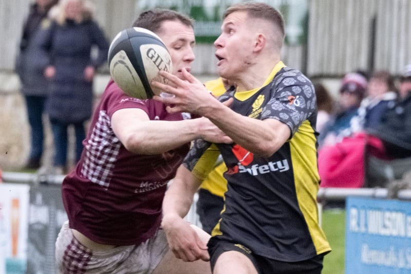 Melrose beating Gala 38-12 in Saturday's Kelso Sevens final