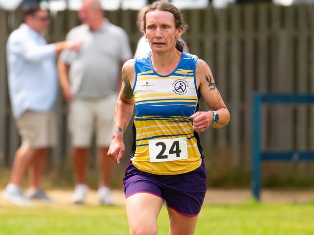 Naomi Dijkman was 19th in Saturday’s 2026 Lee Pen hill-race at Innerleithen (Photo: Magdalena Banka)