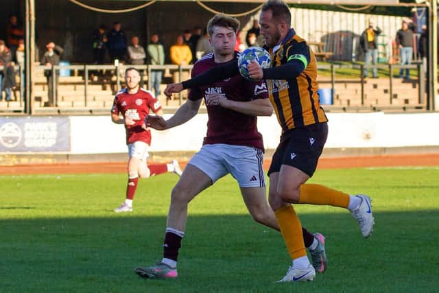Berwick Rangers in possession during their 1-0 loss at home to Linlithgow Rose at Shielfield Park on Saturday (Photo: Alan Bell)