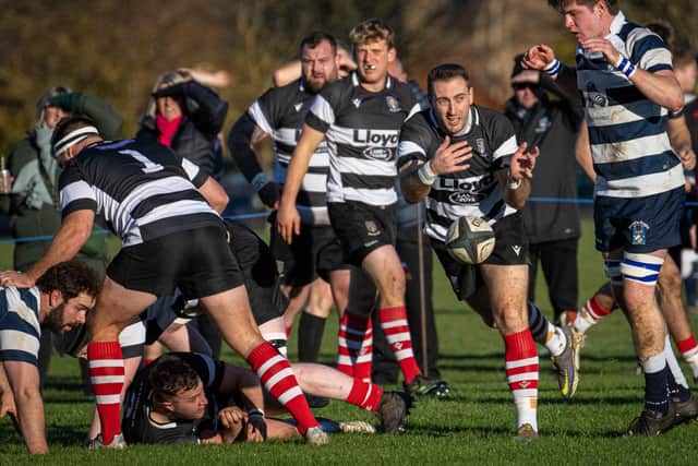 Andy Tait getting a pass away as Kelso beat Heriot's Blues 32--31 away on Saturday at Edinburgh's Goldenacre playing fields (Photo: Jonathan Cruickshank)