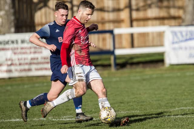 Ross Aitchison in possession for Gala Fairydean Rovers (Photo: Bill McBurnie)