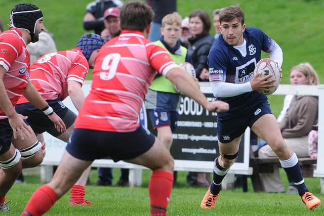 Try-scorer Lachlan Ferguson on the attack for Selkirk at Musselburgh on Saturday (Pic: Grant Kinghorn)
