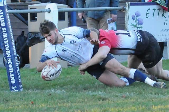 Finlay Wheelans scoring a try during Selkirk's 27-23 win at home to Glasgow Hawks at Philiphaugh on Saturday (Photo: Grant Kinghorn)