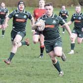 Calum Renwick on the attack during Hawick's 39-21 win at Glasgow Hawks on Saturday, their 17th league victory on the bounce (Photo: Malcolm Grant)