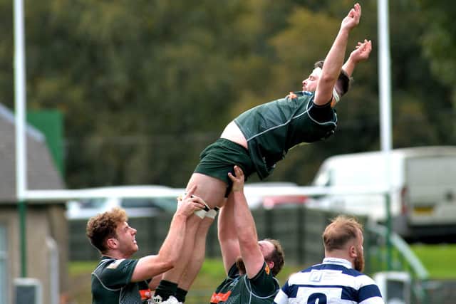 Stuart Graham missing a catch as Hawick beat Heriot's Blues 45-33 at home at Mansfield Park on Saturday (Photo: Alwyn Johnston)