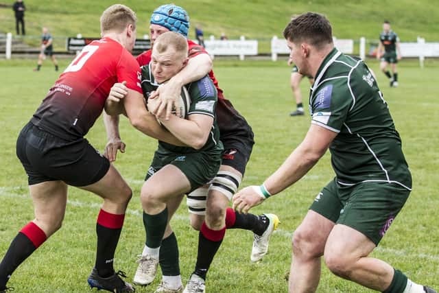 Gareth Welsh in possession for Hawick against Glasgow Hawks at the weekend (Photo: Bill McBurnie)