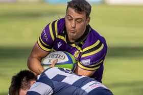 Left-winger Donald Crawford in possession for Melrose as they beat Heriot’s 28-26 at home at the Greenyards on Saturday (Photo: Andy McLean)