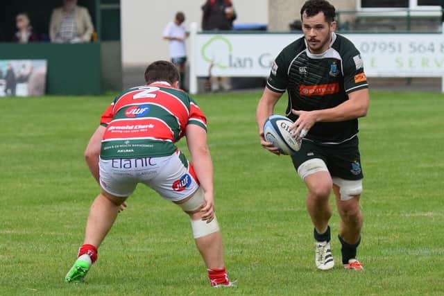 No 8 Guillaume Moroldo on the ball for Hawick during their 29-20 loss at home to Glasgow Hutchesons’ Aloysians at Mansfield Park in August (Photo: Malcolm Grant)