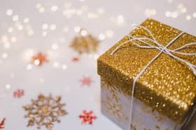 People born near Christmas get fewer presents over their lifetime suggests research (photo: Unspalsh)