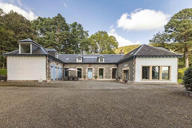 Application site is close to Glenormiston Lodge. (Image: ProPhoto Company)