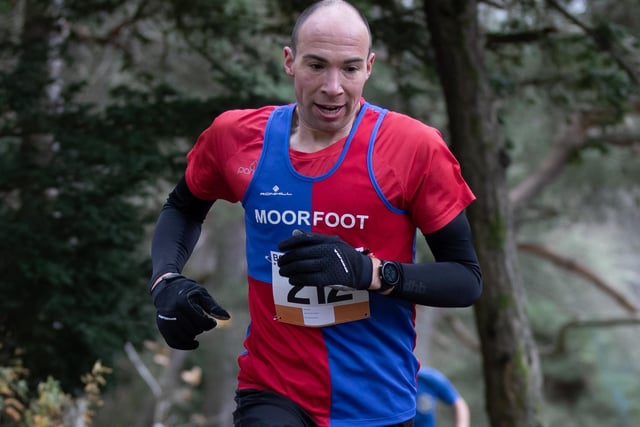 Moorfoot Runners over-40 David Carter-Brown finished eighth at Peebles' Borders Cross-Country Series senior race on Sunday in 25:39