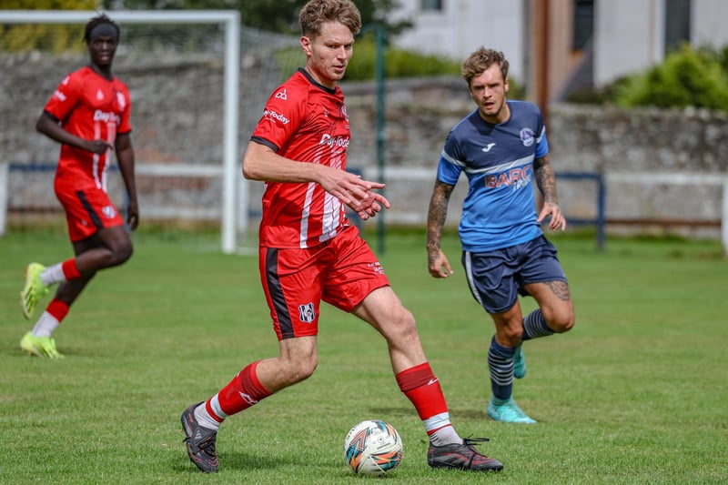 Hawick Royal Albert keep up 100% start to new football season at ...