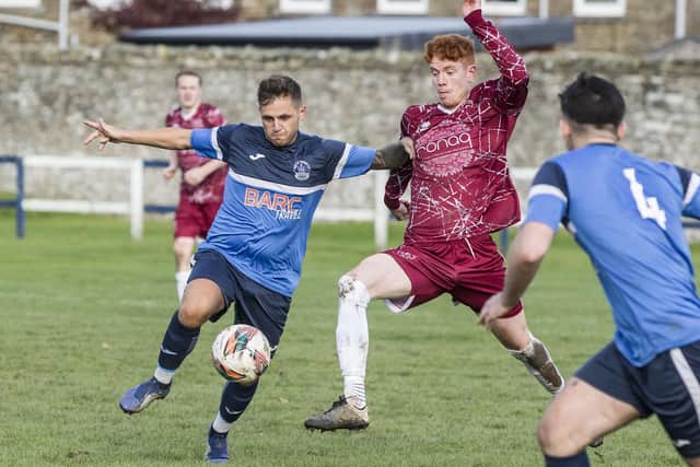 Vale of Leithen midfielder Andy McNeil in action against Tynecastle on Saturday (Photo: Bill McBurnie)