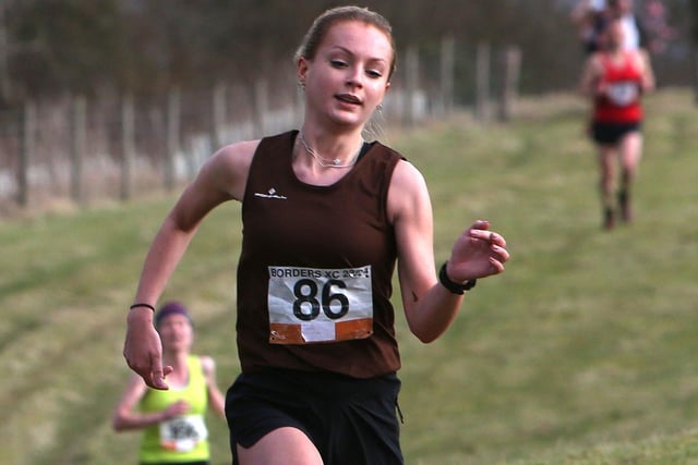 Edinburgh's Lucy Jacques clocked 28:16 , placing 33rd at Denholm's Borders Cross-Country Series meeting on Sunday