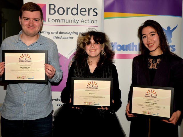 All smiles from award winners.