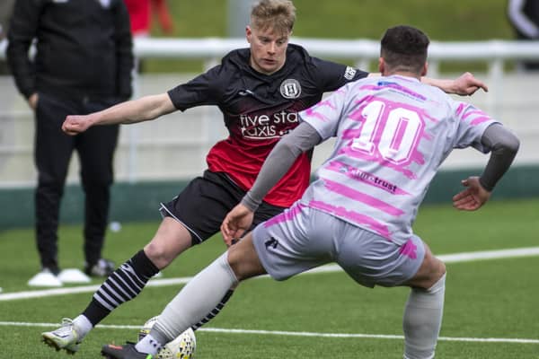 Defender Calum Hall in possession for Gala Fairydean Rovers versus East Stirlingshire on Saturday (Pic: Thomas Brown)