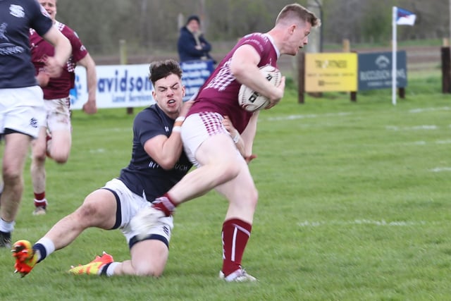 Gala beating Selkirk 19-17 in Sunday's Earlston Sevens quarter-finals