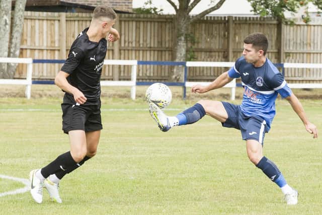 New signing Craig Brand on the ball for Vale of Leithen against Bo'ness United on Saturday (Photo: Bill McBurnie)