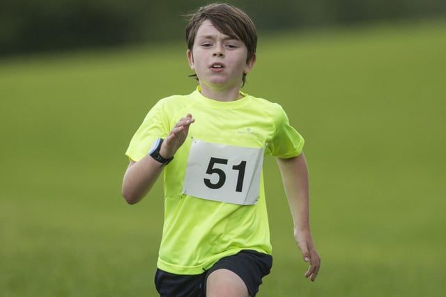 Hugo Armstrong finished the four-mile Philiphaugh hill race in 39:56, crossing the line eighth