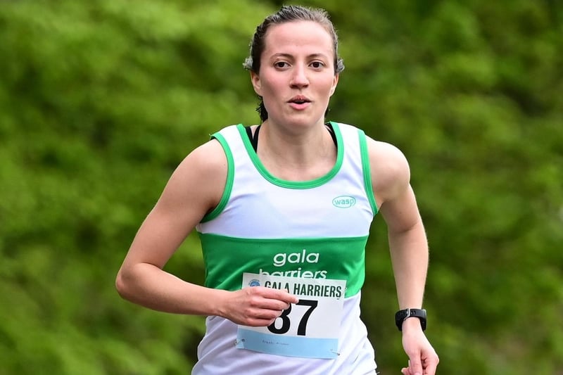 Rebekka Mitchell was third in 58:24, adjusted from 42:54, in Gala Harriers’ 2023 Hollybush road 10km race