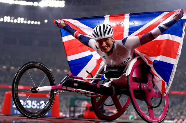 Samantha Kinghorn celebrates after winning silver for Team GB at the Paralympic Games in Tokyo (picture by Buda Mendes/Getty Images)