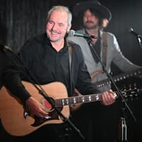 From Neighbours and Dr Karl Kennedy – Alan Fletcher on music and touring Scotland