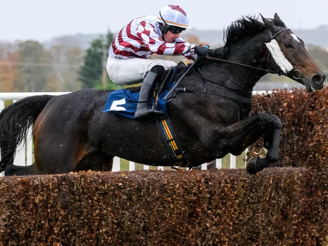 Charlie Maggs on Wearelongterm at Kelso Racecourse on Saturday (Photo: Alan Raeburn/Kelso Races)