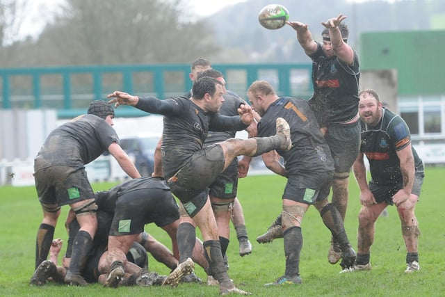 Stuart Graham in action during Hawick's 16-3 Scottish cup semi-final win at home to Currie Chieftains at Mansfield Park on Saturday (Photo: Grant Kinghorn)