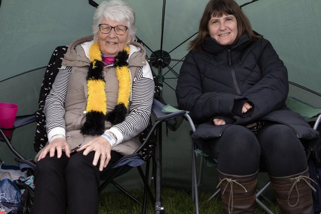 Two spectators at Sunday's Earlston Sevens
