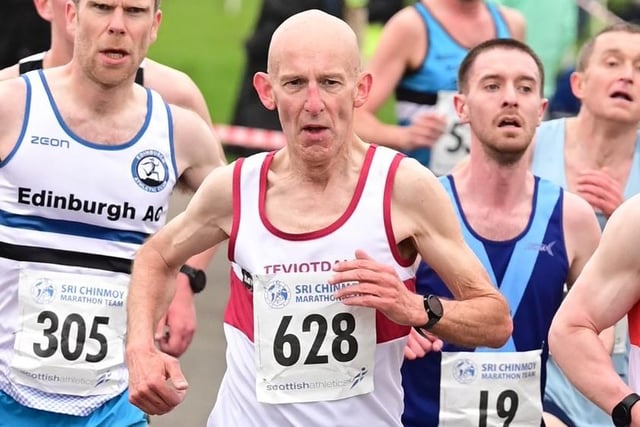 Teviotdale Harrier Alastair Walker was first man over 60 in 16:38 at Friday's national 5km championships at Silverknowes in Edinburgh
