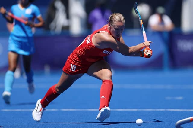 Sarah Robertson in Tokyo Olympic action for Great Britain against India (photo by Clive Mason/Getty Images)