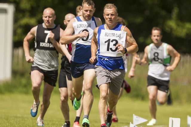 TLJT runner Kevin Wood taking part in the open 800m handicap at Hawick Border Games