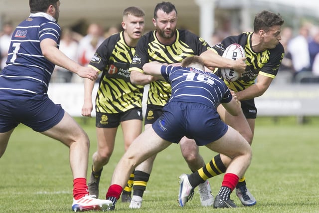 Donald Crawford on the ball for Melrose against Musselburgh at Jed-Forest Sevens