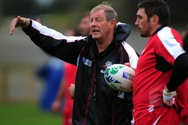 Georgia head coach Richie Dixon at a training session in Invercargill in New Zealand in September 2011 ahead of a Rugby World Cup pool game versus Scotland (Photo by Martin Bureau/AFP via Getty Images)