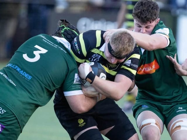 Elliot Ruthven in action for Melrose as they beat Hawick 33-12 at home at the Greenyards on Saturday (Photo: Andy McLean)