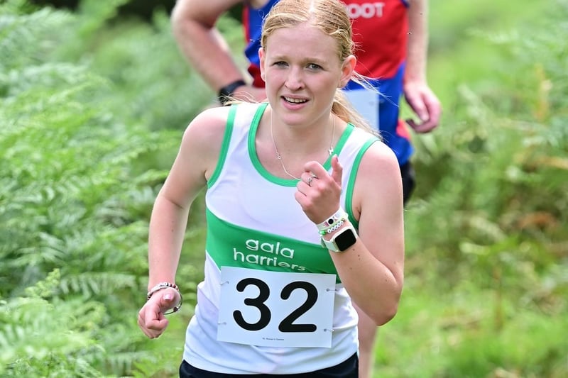 Gala Harrier Poppy Lunn completed 2023's Lee Pen hill race in 39:29, placing 28th