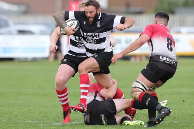 Kelso player-coach Bruce McNeil on the attack against Glasgow Hawks at home at Poynder Park on Saturday (Photo: Brian Sutherland)