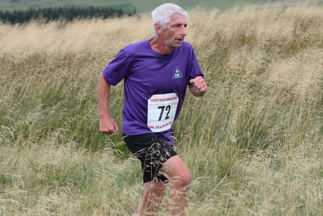 Northumberland Fell Runners’ John Tollitt was 12th in 46:51 in Sunday's Penchrise Pen hill race near Hawick