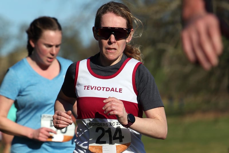 Teviotdale Harriers over-40 Morag Michie was 127th in 47:38 in Sunday's senior Borders Cross-Country Series race at Duns
