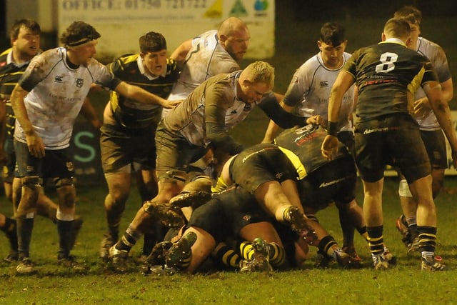 Melrose on the attack during their 24-20 Border League win away to Selkirk on Friday (Photo: Grant Kinghorn)