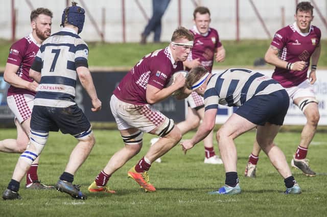 Robbie Irvine in action for Gala against Heriot's Blues (Photo: Bill McBurnie)