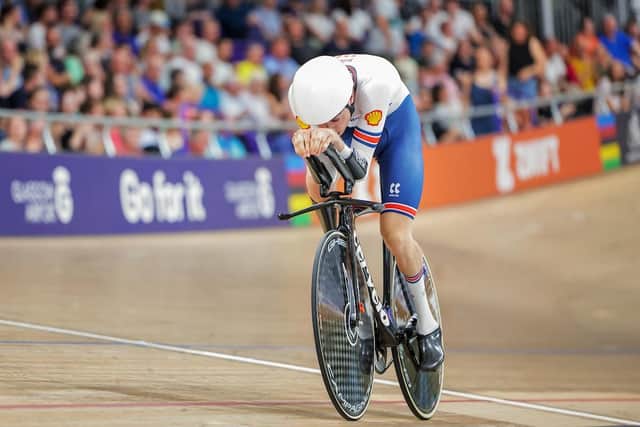 Graham on way to winning gold in men's C3 individual pursuit finals (Pic Will Palmer/SWpix.com)