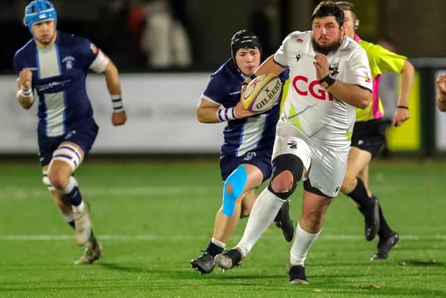 Craig Greer in possession for Southern Knights during their 21-21 draw at home to Fosroc Super Series Championship table-toppers Heriot's on Friday (Photo: Craig Murray/SRU)
