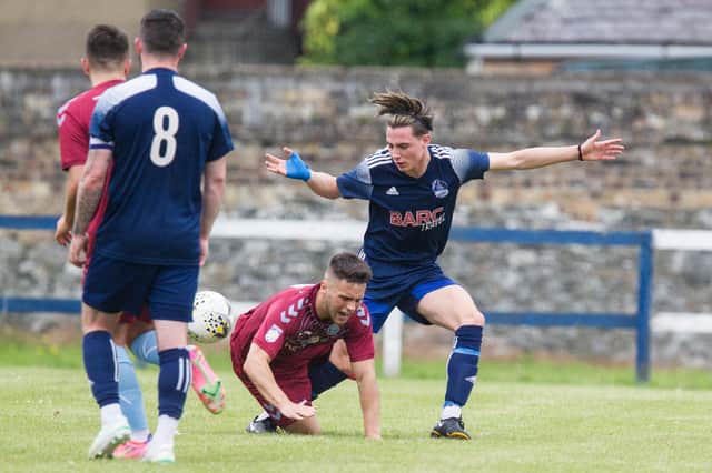 Vale of Leithen's Michael Robertson vying for the ball against Cumbernauld United (Photo: Bill McBurnie)